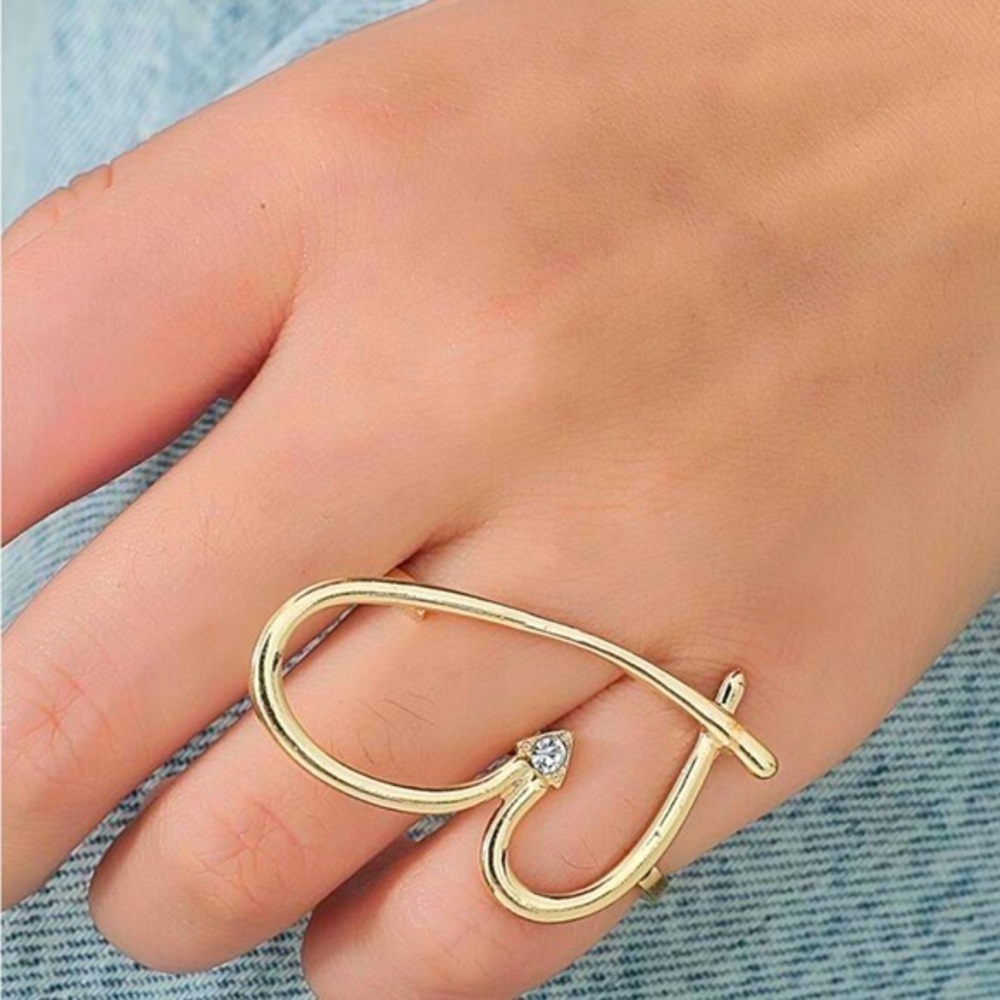 ✨NEW✨ Gold Heart-Shaped Ring with Diamond Accent